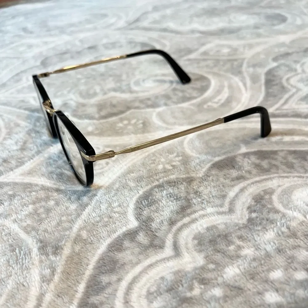 MCM 2610 prescription glasses. Case not included. Script lens removed. - Picture 6 of 12